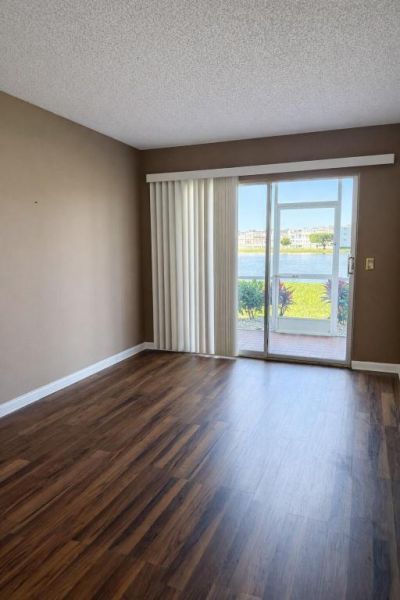 1071 Exeter D, Boca Raton, FL 33434 Photo