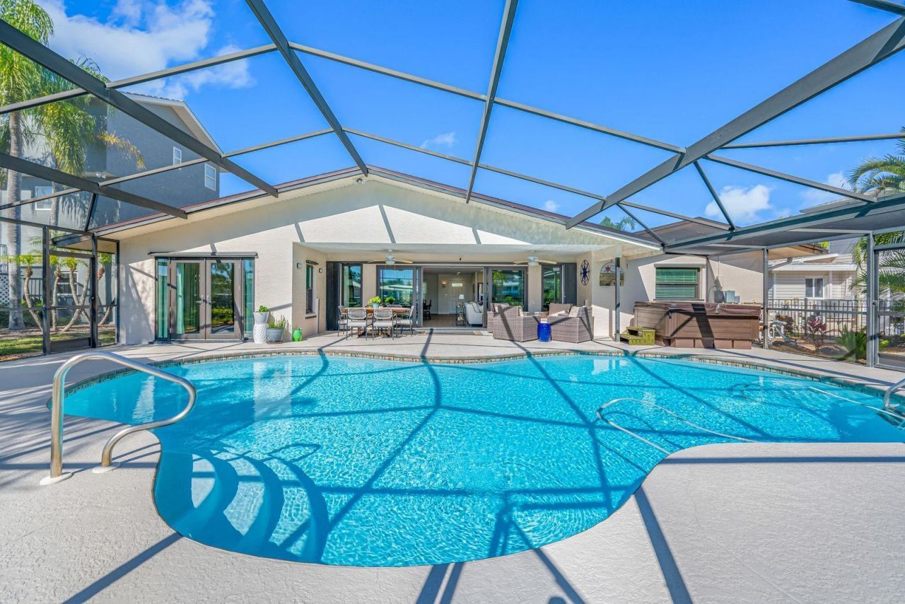 539 Baywood Drive S, Dunedin, FL 34698 Photo