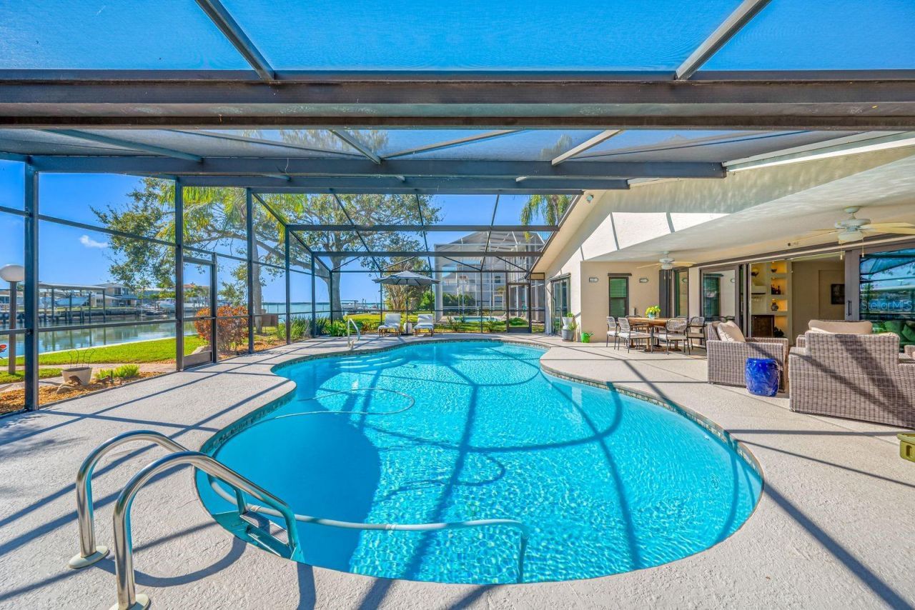 539 Baywood Drive S, Dunedin, FL 34698 Photo