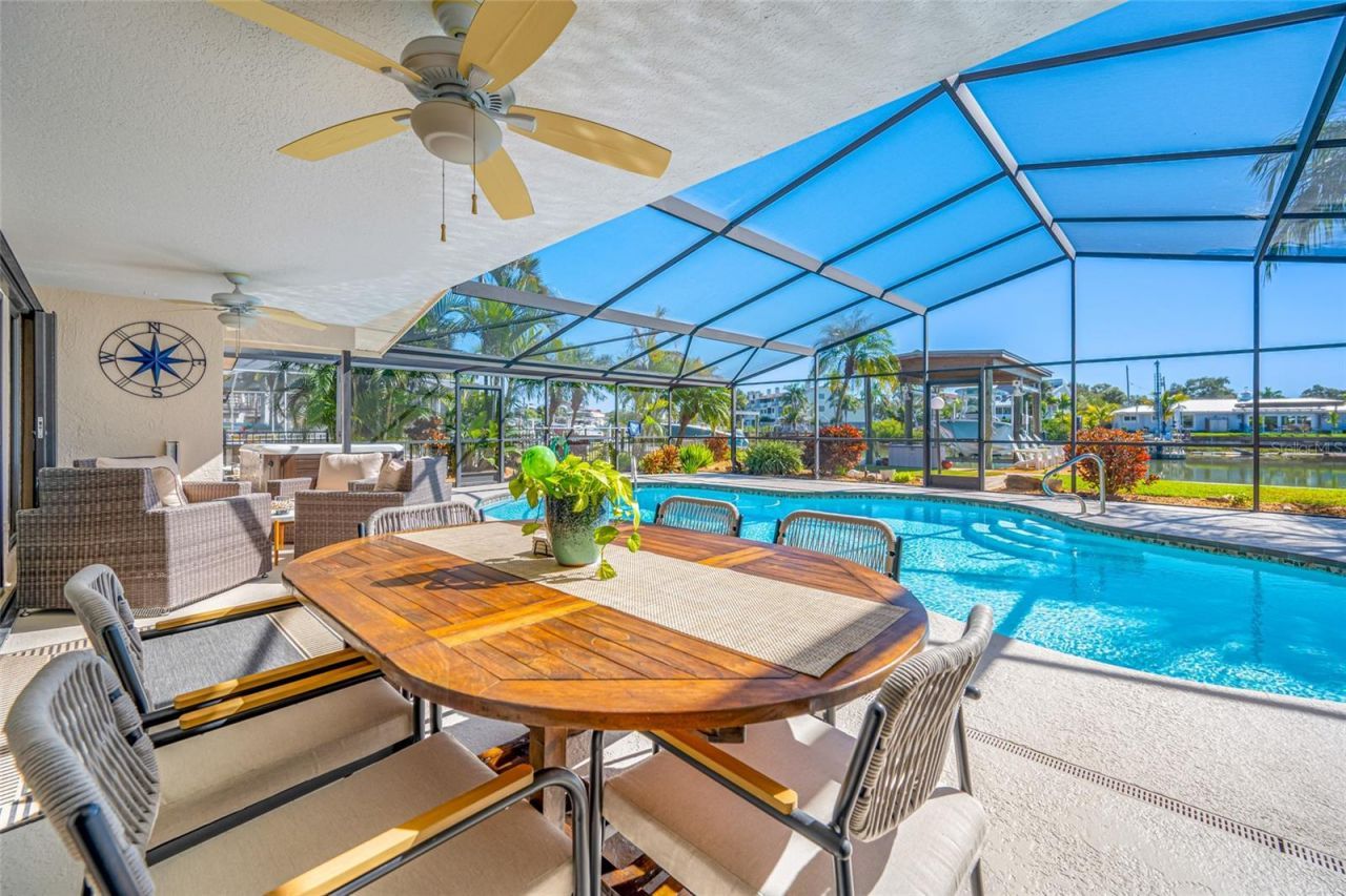 539 Baywood Drive S, Dunedin, FL 34698 Photo