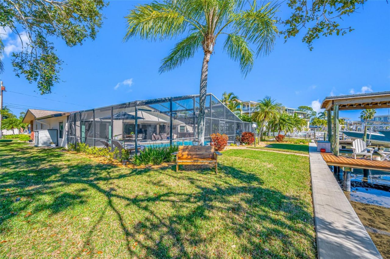 539 Baywood Drive S, Dunedin, FL 34698 Photo