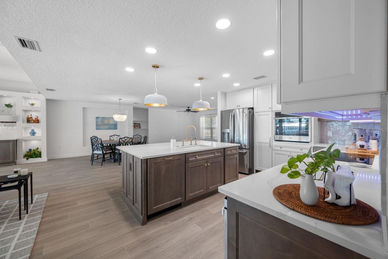 539 Baywood Drive S, Dunedin, FL 34698 Photo