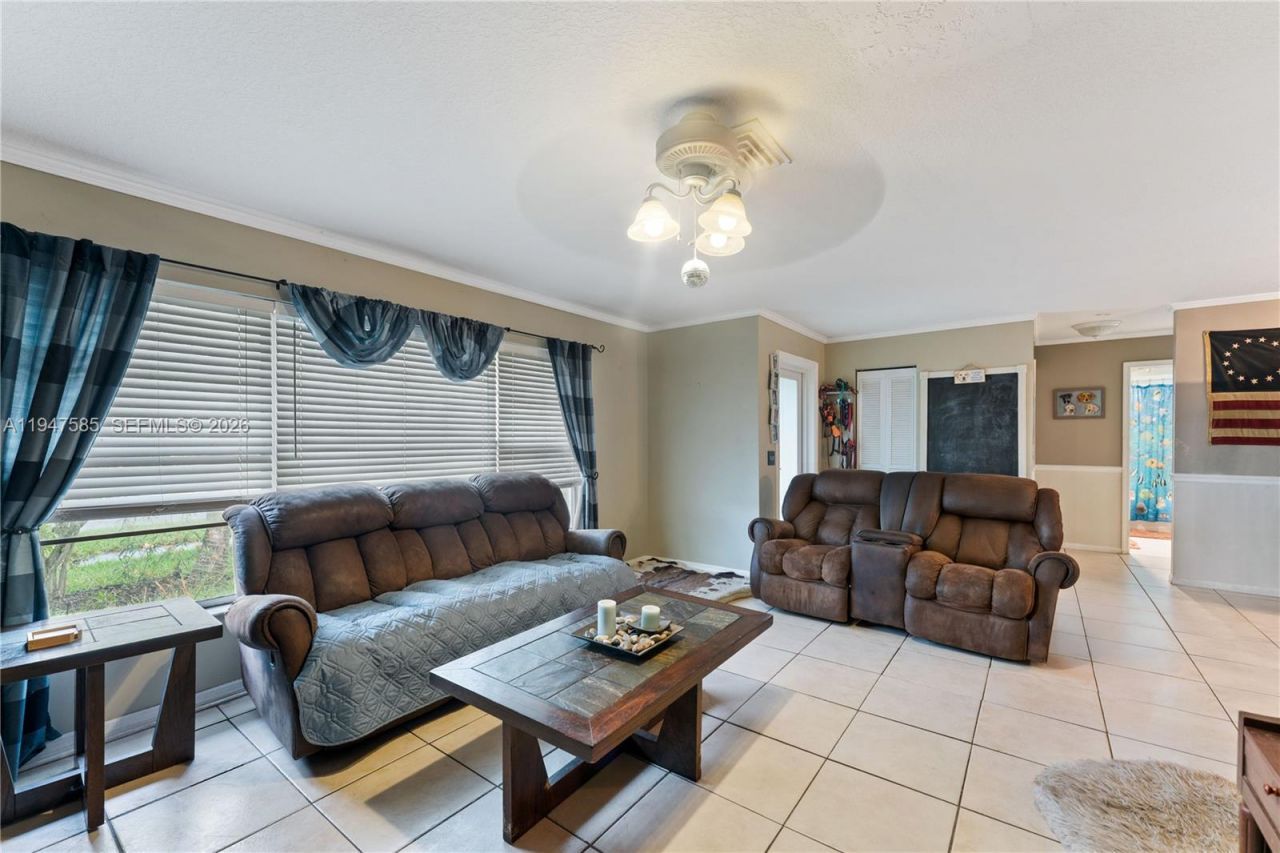 10100 SW 50th Ct, Cooper City, FL 33328 Photo