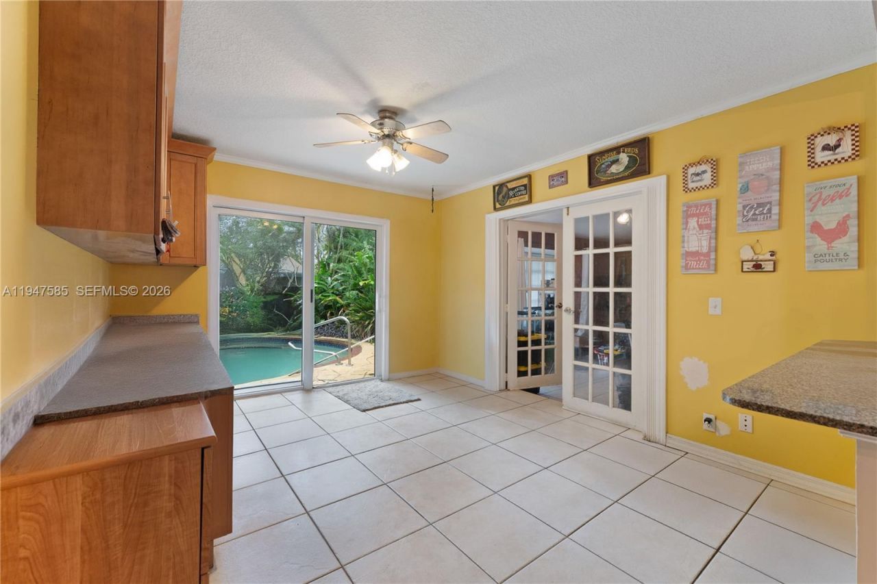 10100 SW 50th Ct, Cooper City, FL 33328 Photo