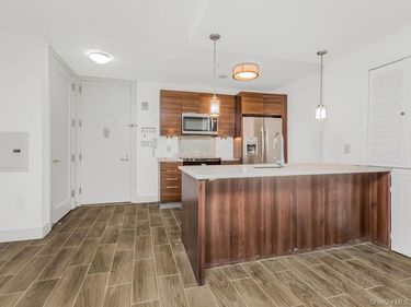 701 Ridge Hill Boulevard, Unit 1D, Yonkers, NY 10710