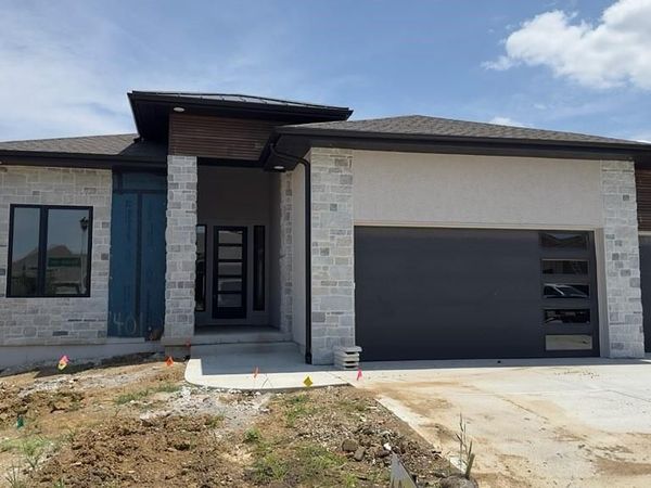 17401 Parkhill Street, Overland Park, KS 66221