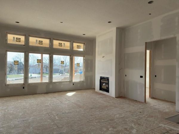 17401 Parkhill Street, Overland Park, KS 66221