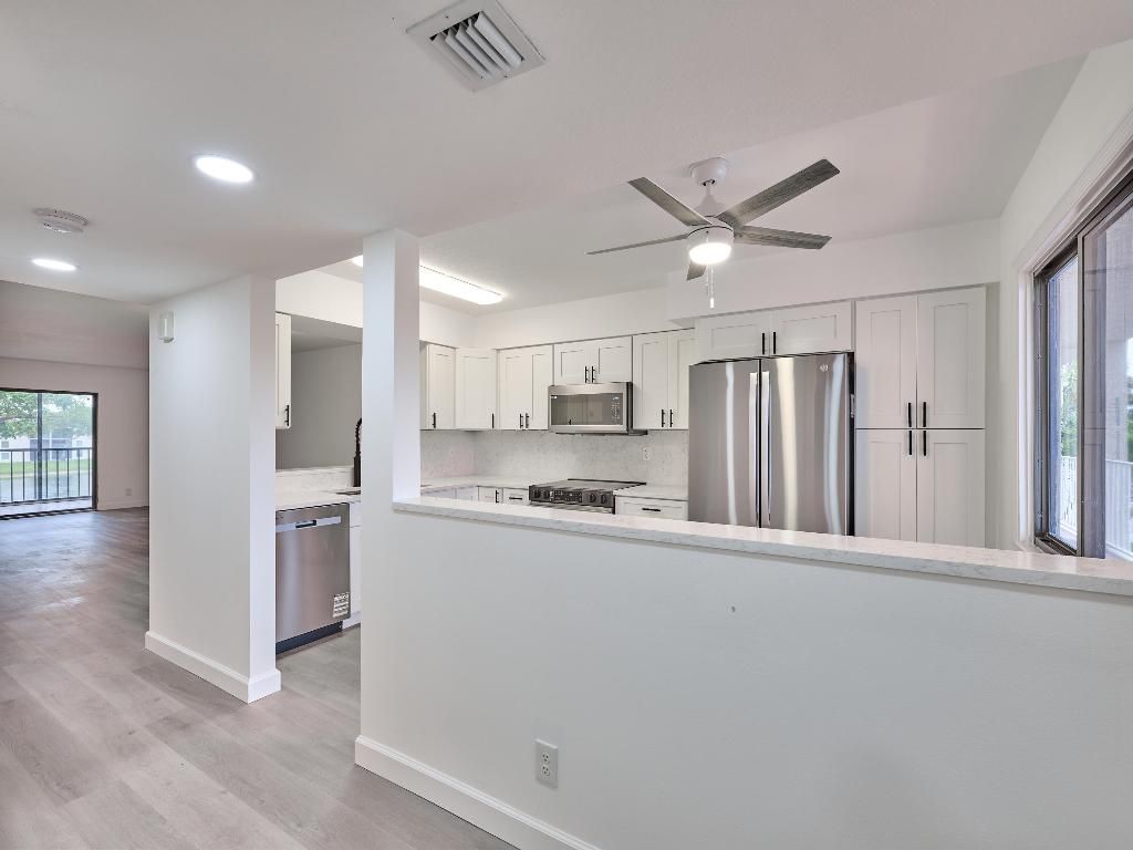 6193 Pointe Regal Circle, Unit 306, Delray Beach, FL 33484 Photo