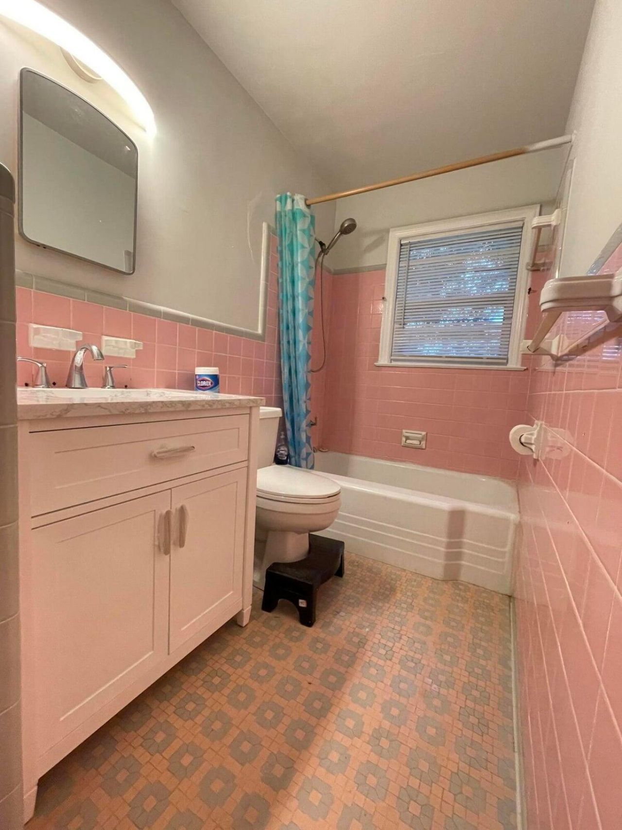 1924 Georgianna Drive Photo 6