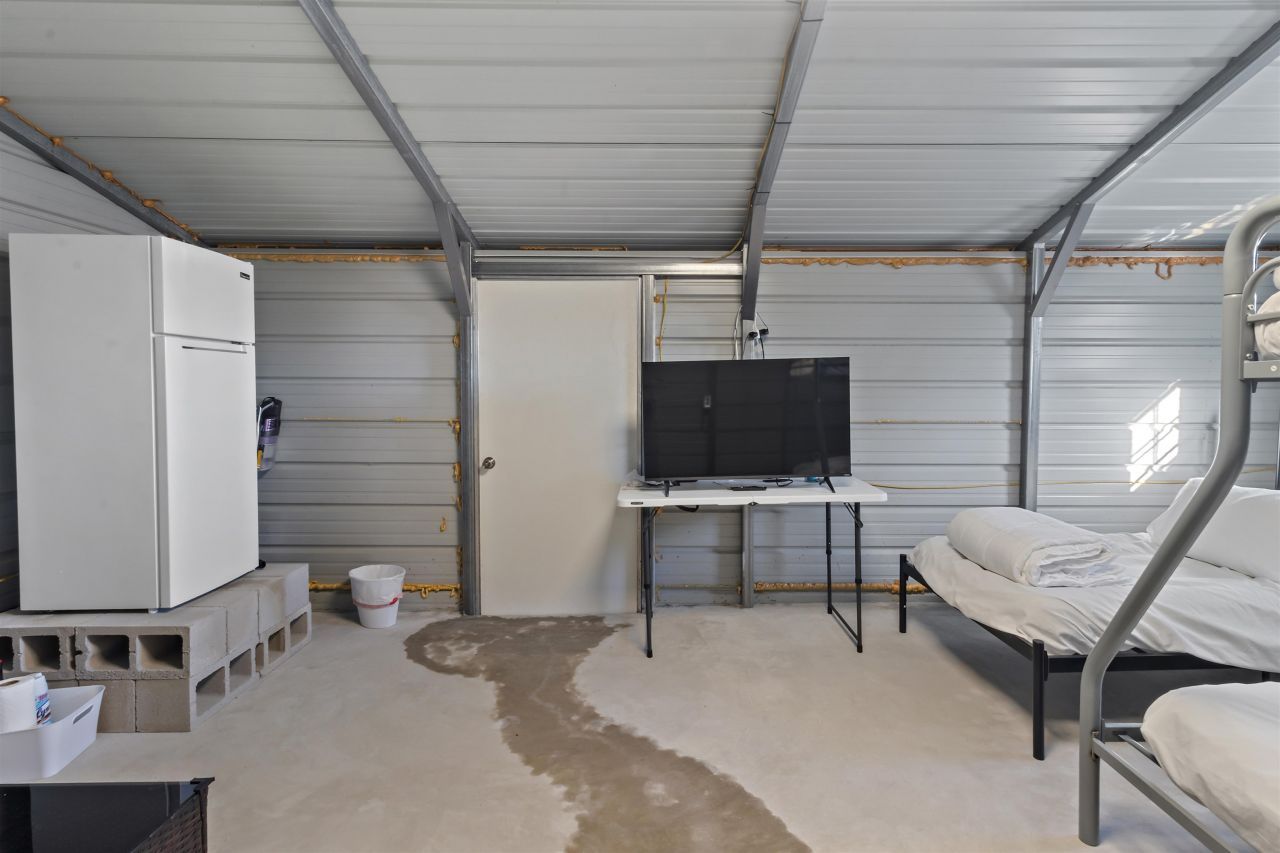 3429 River Rd. Photo 7