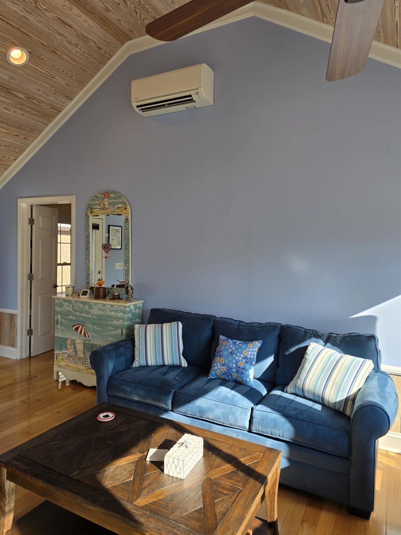 613 N 7th Ave. Photo 3