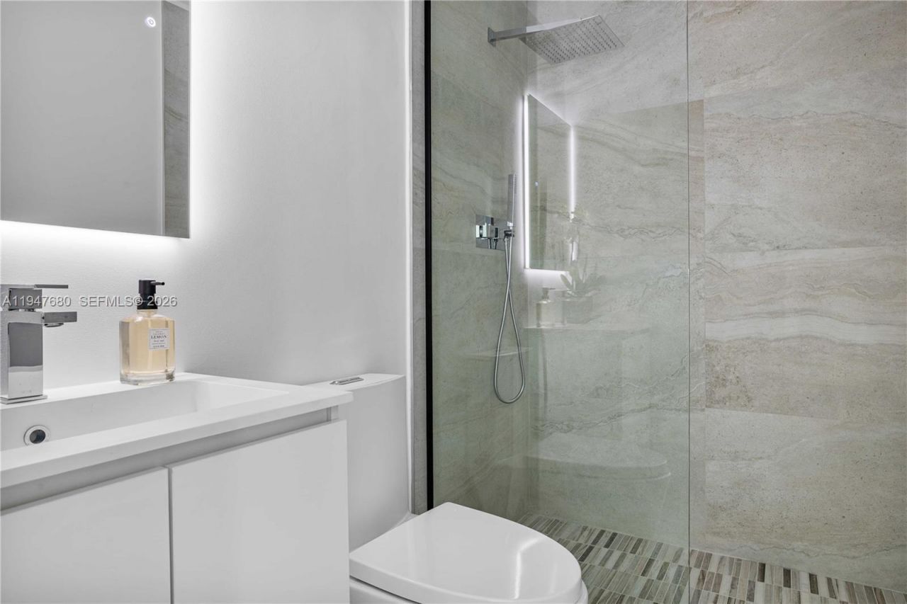 8500 SW 179th St, Palmetto Bay, FL 33157 Photo