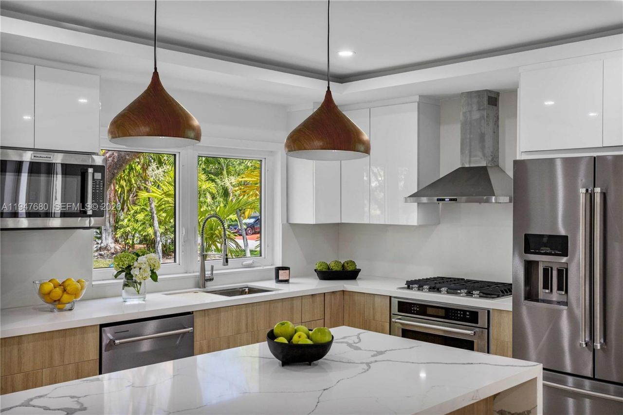 8500 SW 179th St, Palmetto Bay, FL 33157 Photo