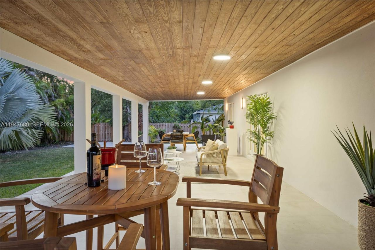 8500 SW 179th St, Palmetto Bay, FL 33157 Photo