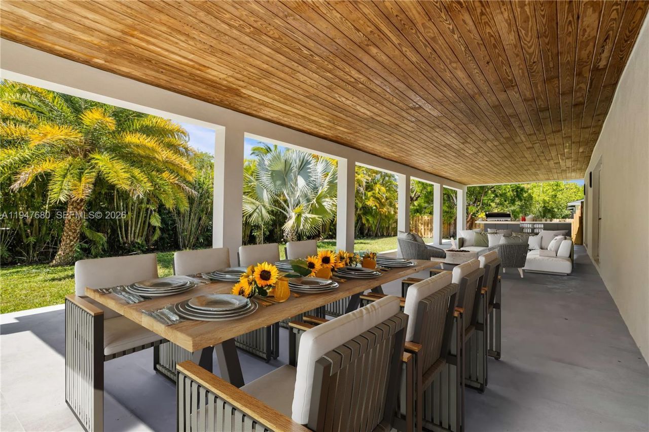 8500 SW 179th St, Palmetto Bay, FL 33157 Photo