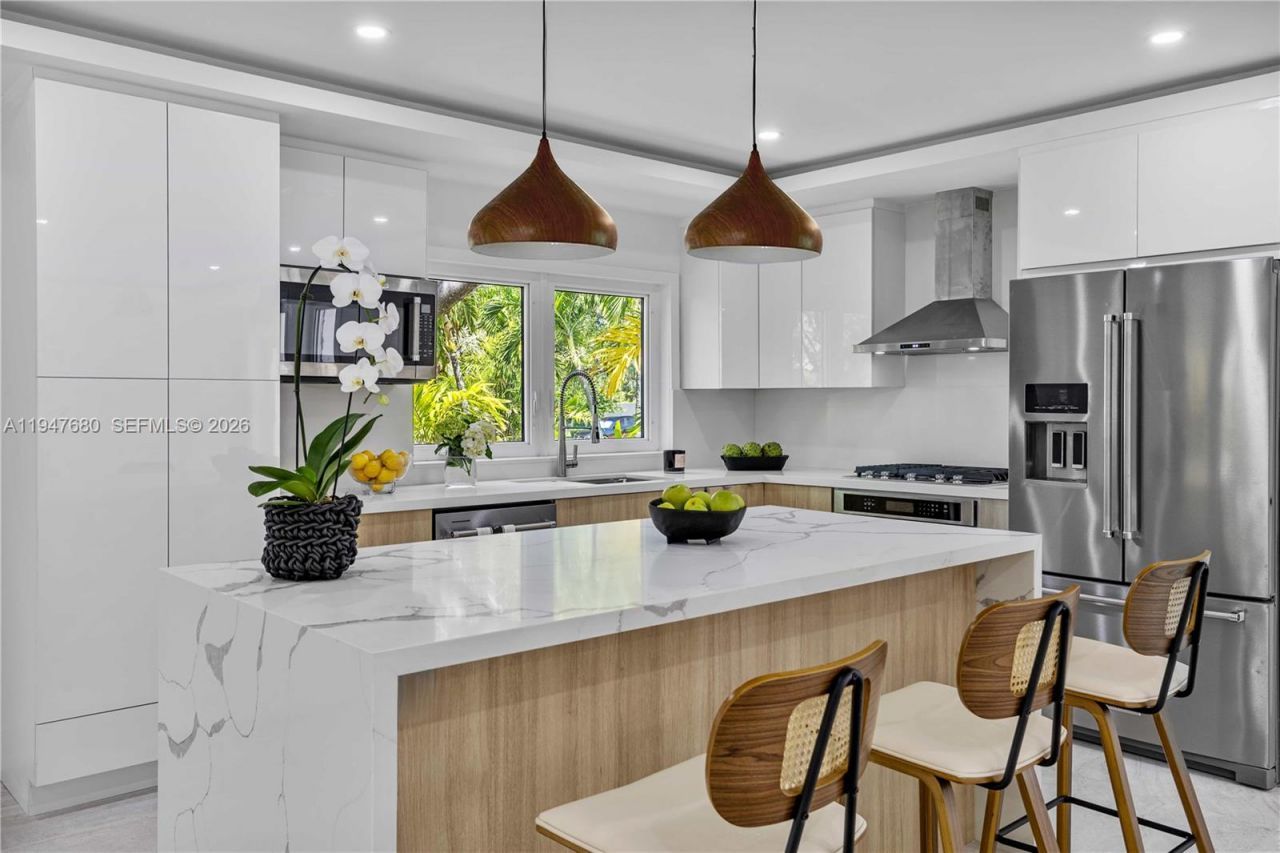 8500 SW 179th St, Palmetto Bay, FL 33157 Photo