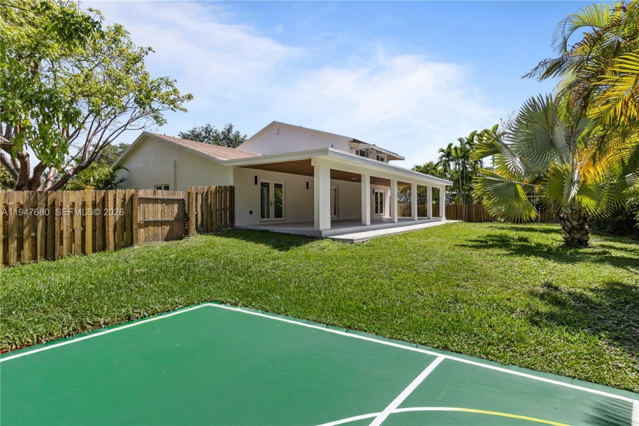 8500 SW 179th St, Palmetto Bay, FL 33157 Photo