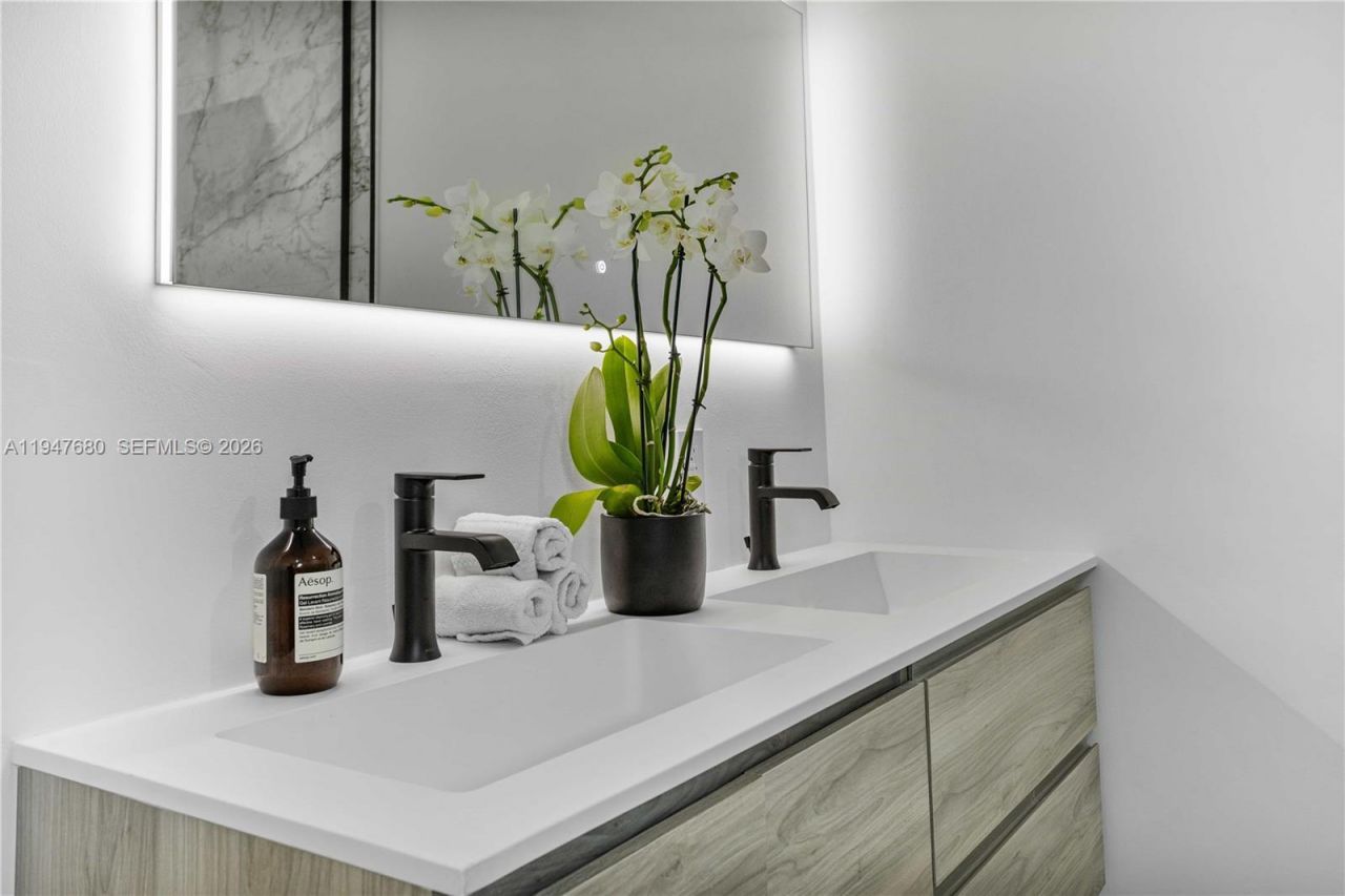 8500 SW 179th St, Palmetto Bay, FL 33157 Photo