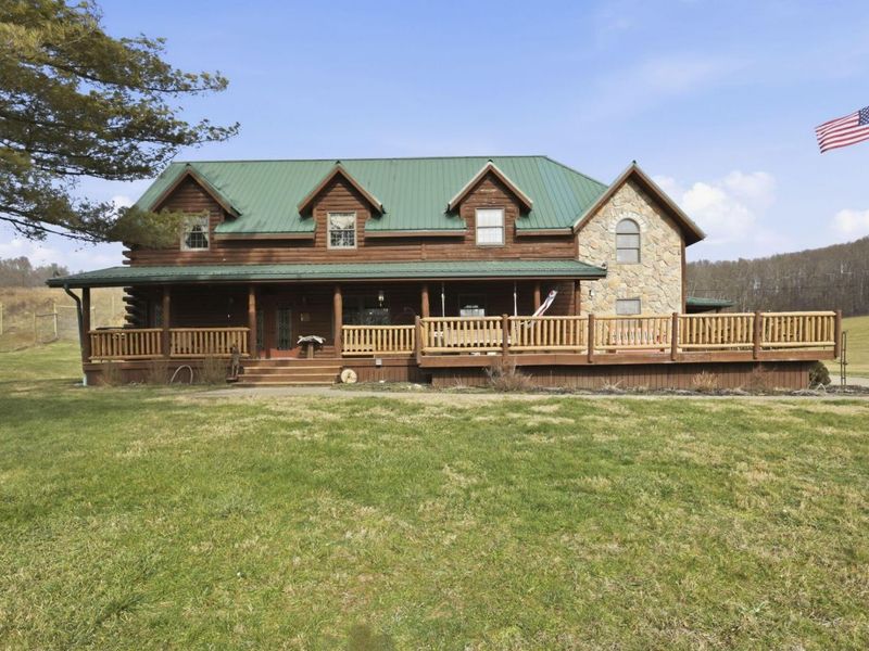 6529 Fallsburg Road NE, Newark, OH 43055 Photo 1