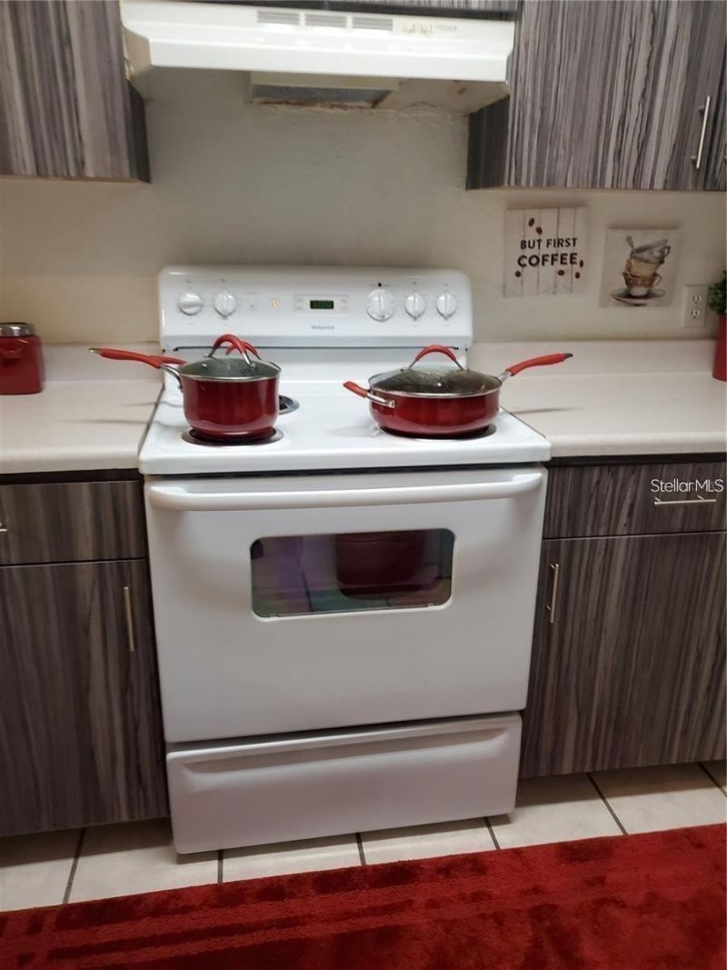 14049 Fairway Island Drive, Unit 127, Orlando, FL 32837 Photo
