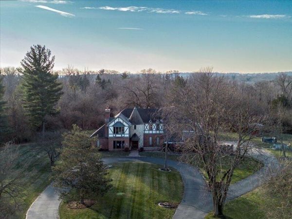 1300 E Ginghamsburg Road, Tipp City, OH 45371