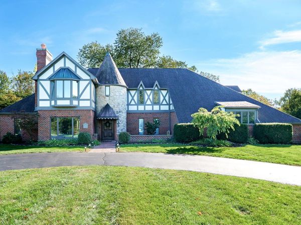 1300 E Ginghamsburg Road, Tipp City, OH 45371