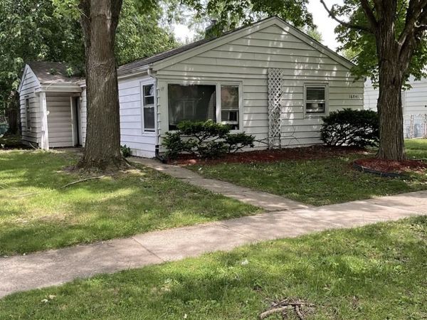 16841 Anthony Avenue, Hazel Crest, IL 60429