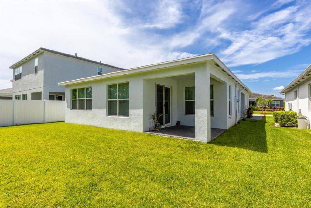 11949 SW Lyra Drive, Port Saint Lucie, FL 34987 Photo