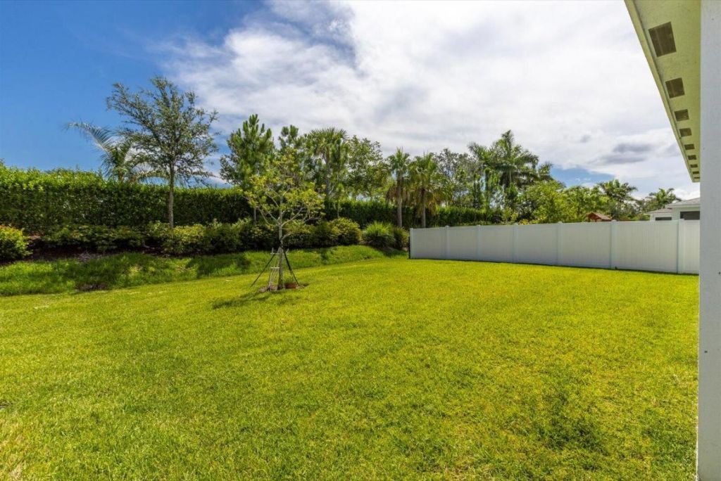 11949 SW Lyra Drive, Port Saint Lucie, FL 34987 Photo