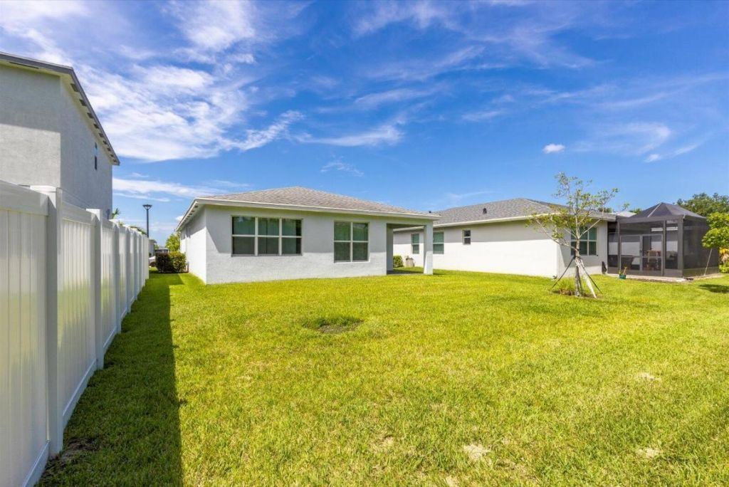 11949 SW Lyra Drive, Port Saint Lucie, FL 34987 Photo
