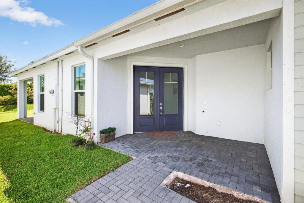 11949 SW Lyra Drive, Port Saint Lucie, FL 34987 Photo