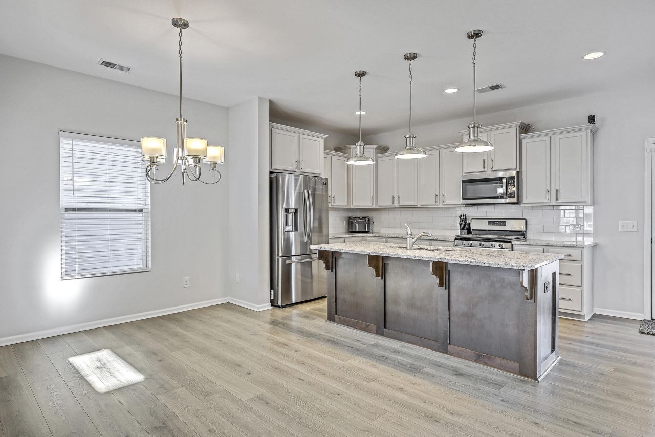 108 Plover Way Photo 9