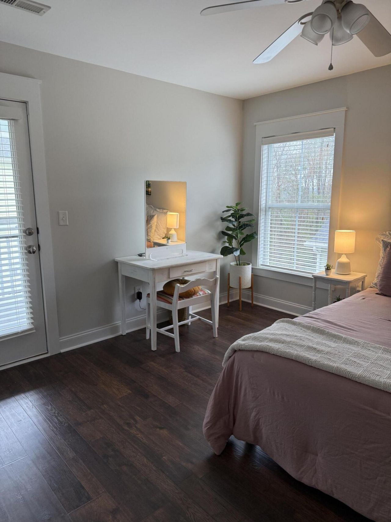 2402 Cambria Circle Photo 20