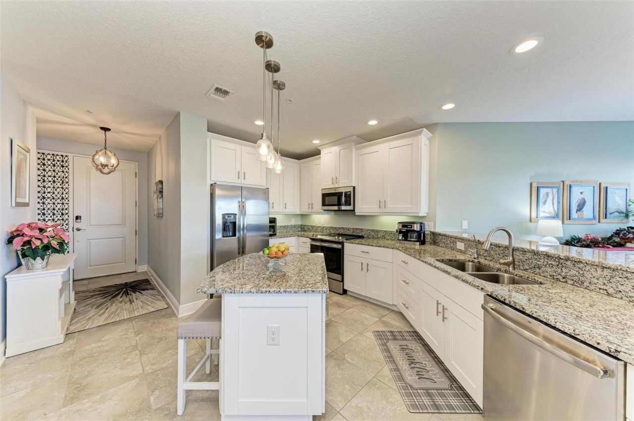 3412 79th Street Circle W, Unit 202, Bradenton, FL 34209 Photo