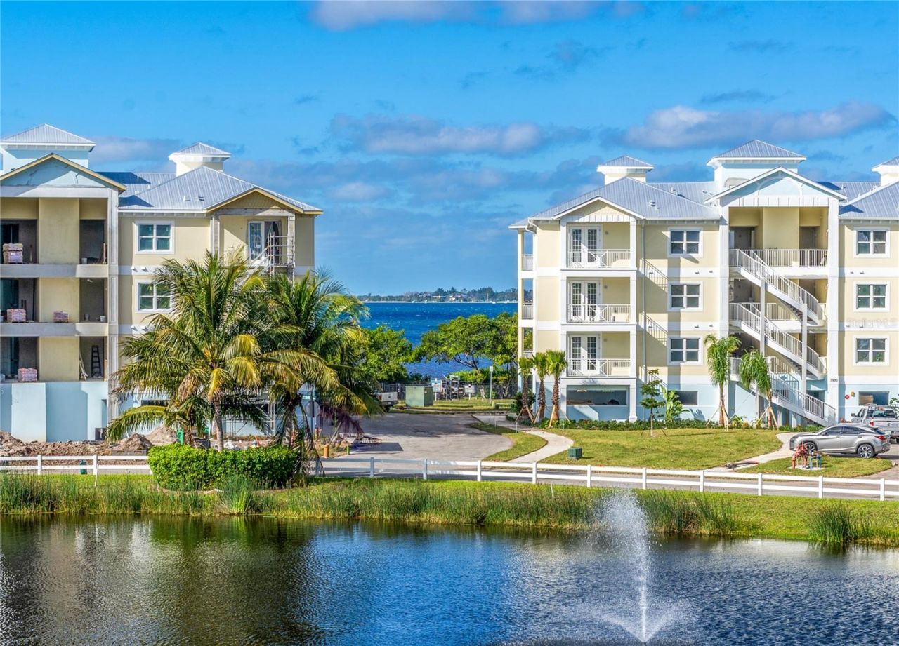 3412 79th Street Circle W, Unit 202, Bradenton, FL 34209 Photo