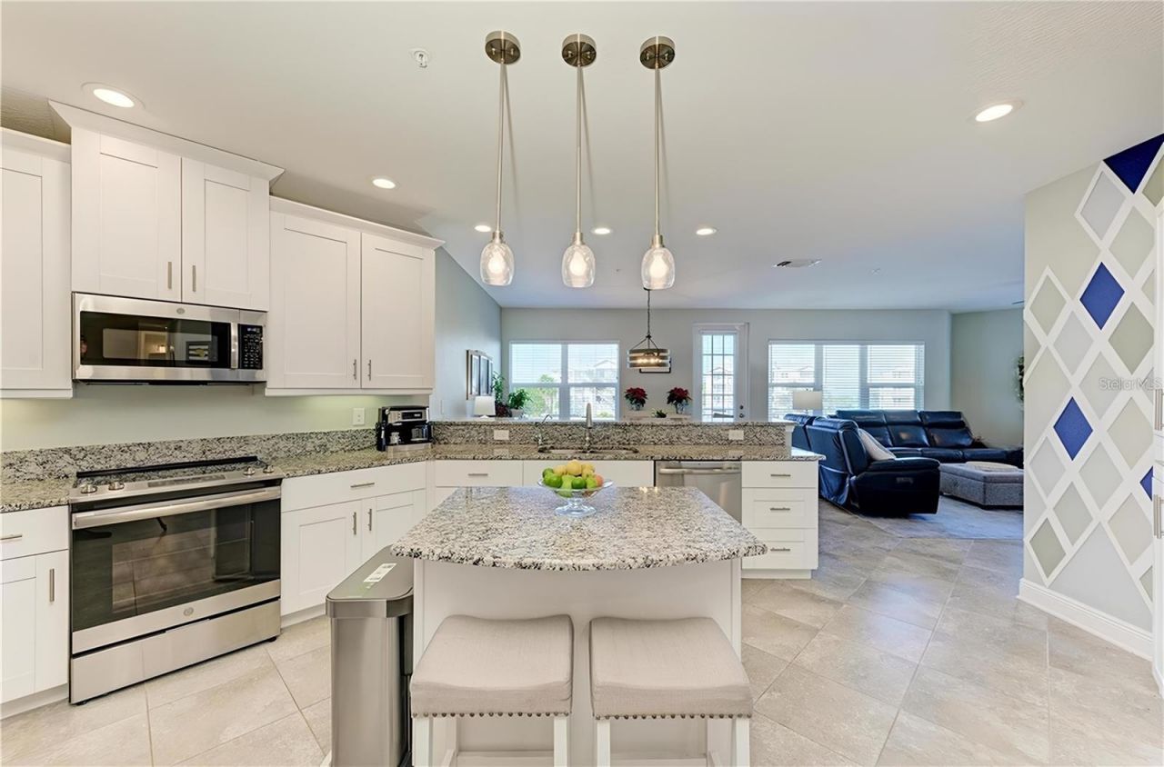 3412 79th Street Circle W, Unit 202, Bradenton, FL 34209 Photo