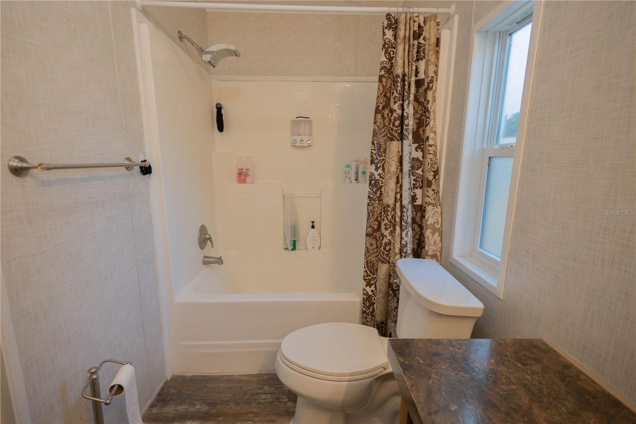 396 NE Beverly Hills Drive, Mayo, FL 32066 Photo