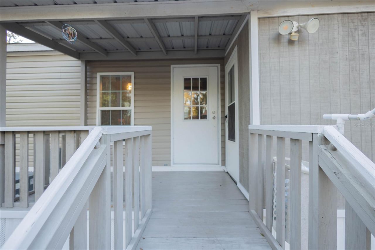 396 NE Beverly Hills Drive, Mayo, FL 32066 Photo