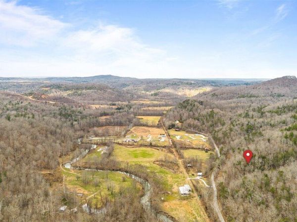 Brimstone Rd, Robbins, TN 37852