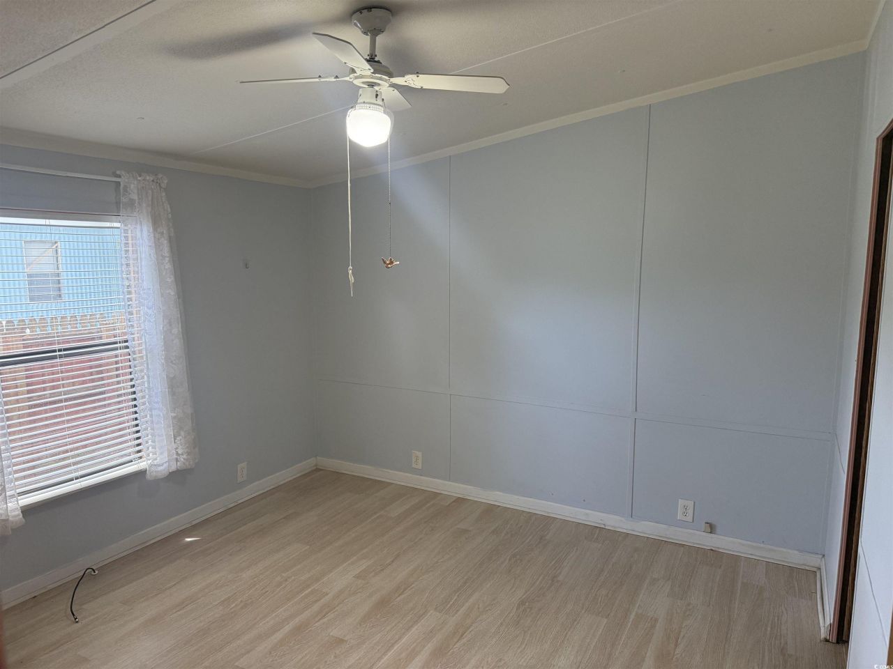 19 Poolside Dr.  Photo 16