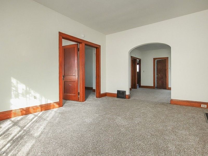 1101 E 66th Street, Cleveland, OH 44103 Photo 10
