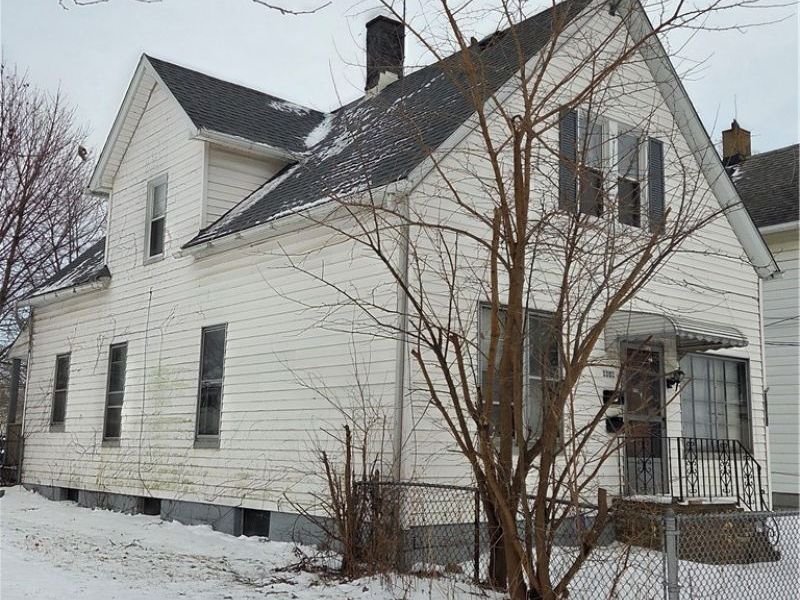 1101 E 66th Street, Cleveland, OH 44103 Photo 16