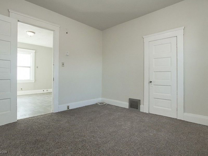 1101 E 66th Street, Cleveland, OH 44103 Photo 5