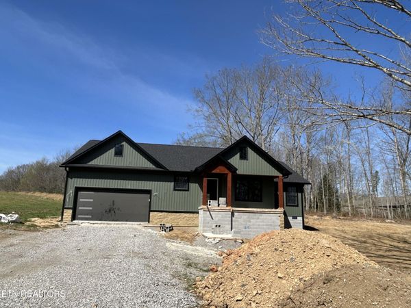 214 Georgee Rd, Jamestown, TN 38556