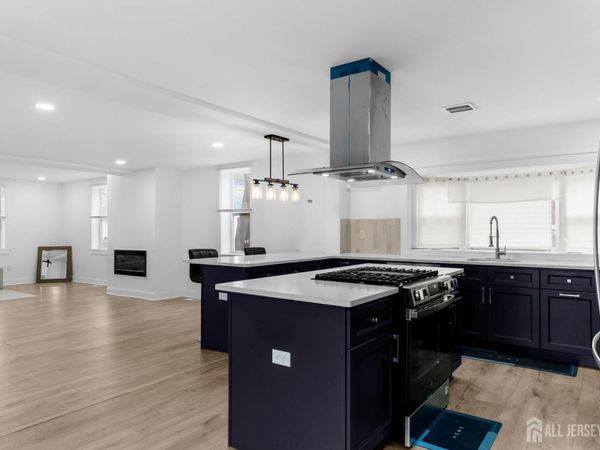 15 W Main Street N, Marlton, NJ 08053