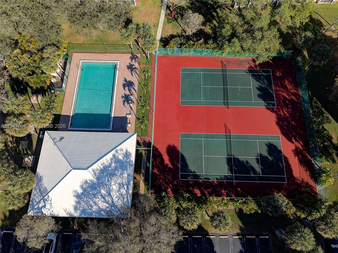 1100 NW 87th Ave, Unit 506, Coral Springs, FL 33071 Photo