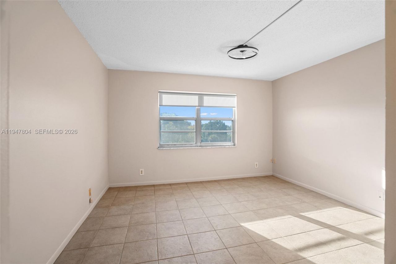 1100 NW 87th Ave, Unit 506, Coral Springs, FL 33071 Photo