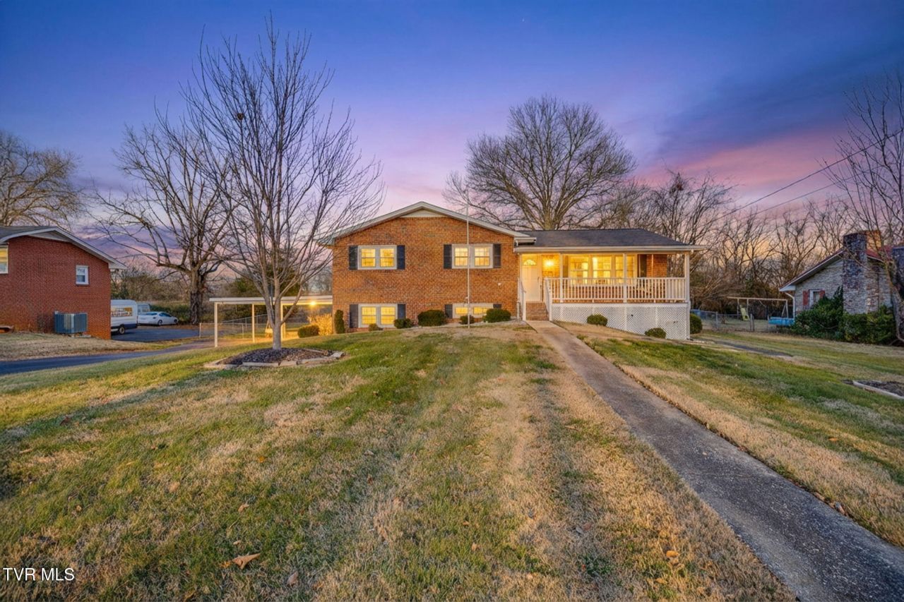 2513 Larkspur Drive, Johnson City, TN 37604 Main Photo