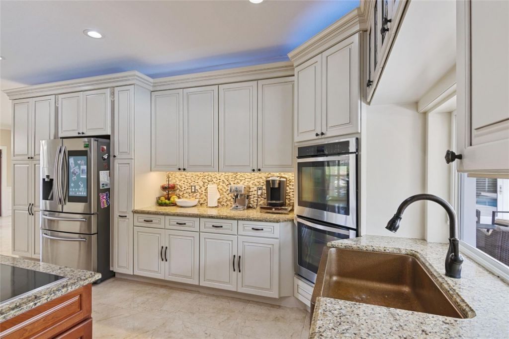 16686 Golfview Drive, Weston, FL 33326 Photo