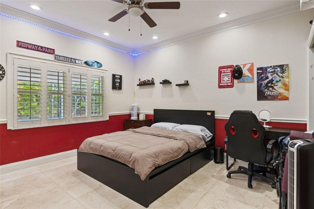 16686 Golfview Drive, Weston, FL 33326 Photo